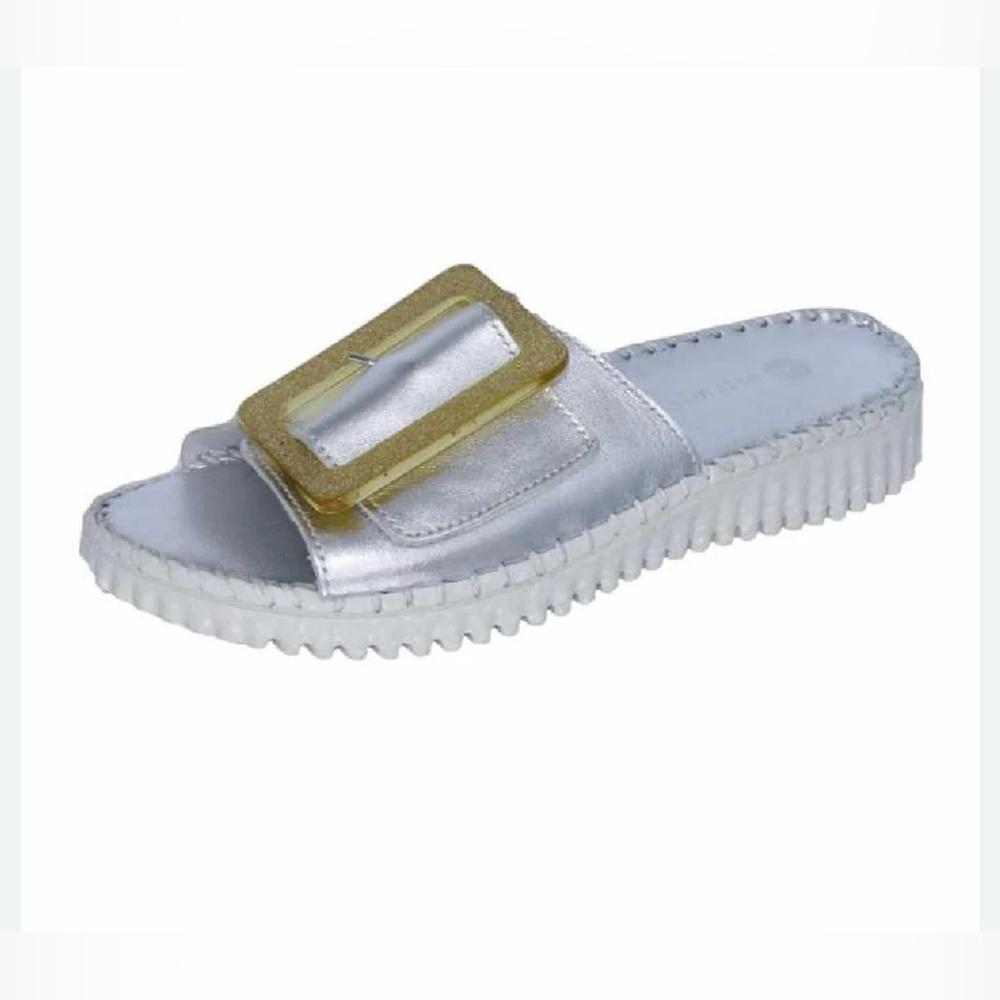 EUC Eric Michael Silver and Gold Darla Slip On Sandal - Size 37